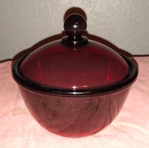 French Ruby Red Vintage Glass Candy Dish Nut Sugar Bowl Arcoroc France - Picture 6 of 7